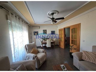Casa en venta en Zona Parque de las Infantas - Magdalena en Valdepeñas