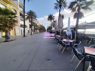 Casa adosada en venta en Centre en Badalona