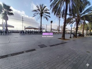 Casa adosada en venta en Centre en Badalona