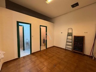 Local comercial en alquiler en Rondilla - Santa Clara en Valladolid