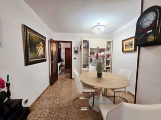 Piso en venta en Carolinas Altas en Alicante