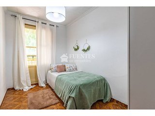 Piso en venta en Virgen del Remedio en Alicante