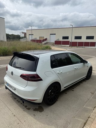 Volkswagen Golf 2016