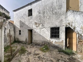Chalet en venta en Cabra