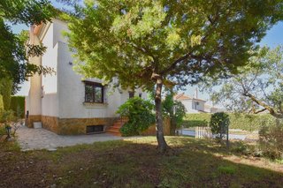 Chalet en venta en Padul