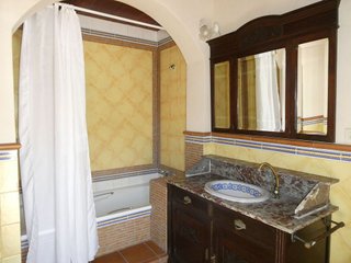 Casa adosada en venta en Centro Urbano en Estepona