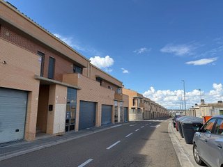 Casa adosada en venta en Cuarte de Huerva