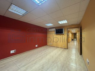 Oficina en alquiler en Barrio de la Estación en Coslada