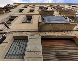 Piso en venta en El Raval en Barcelona