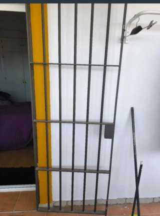 Reja de seguridad para puertas/ventanas