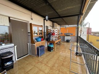 Piso en venta en Dolores