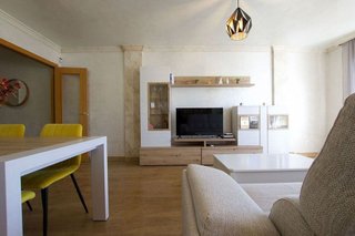 Piso en venta en Nueva Andalucía centro en Marbella