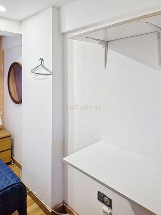 Piso en venta en Parque Ayala - Jardín de la Abadía - Huelín en Málaga