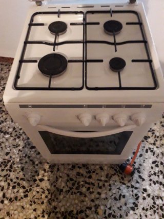 Cocina/Horno Gas Butano Blanca