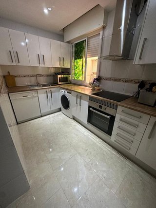 Piso en venta en Nueva Andalucía centro en Marbella