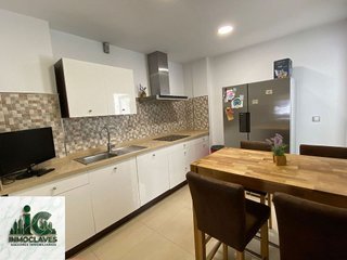 Piso en venta en Barrios (Los)