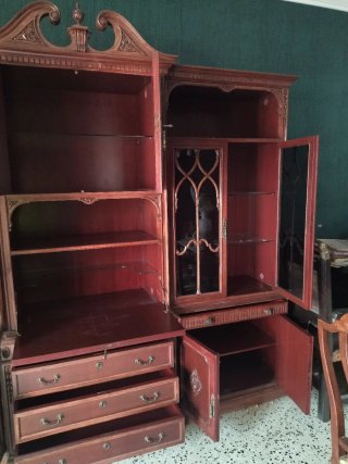 Mueble de comedor/salón de madera