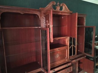 Mueble de comedor/salón de madera