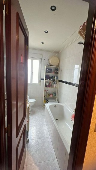 Piso en venta en Universidad - Los Lirios en Logroño