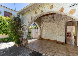 Casa en venta en Clarà en Torredembarra