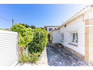 Casa en venta en Clarà en Torredembarra