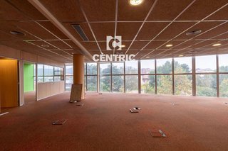 Oficina en alquiler en Sant Pere en Terrassa