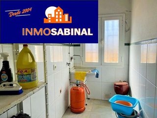 Chalet en venta en El Puerto - Romanilla en Roquetas de Mar