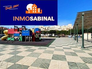 Chalet en venta en El Puerto - Romanilla en Roquetas de Mar