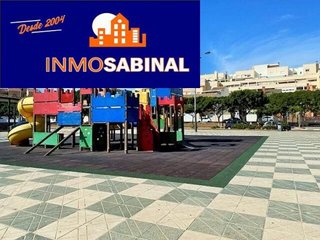 Chalet en venta en El Puerto - Romanilla en Roquetas de Mar