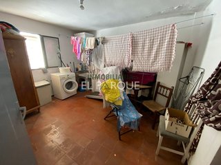 Casa pareada en venta en Ubrique