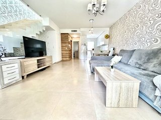 Casa pareada en venta en Campos de Golf - Villa Martin - Los Dolses en Orihuela