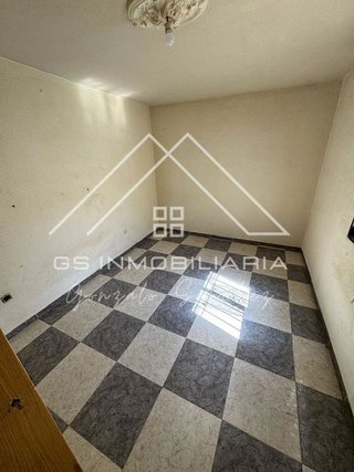 Casa adosada en venta en Lucena