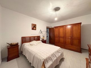 Chalet en venta en Lucena