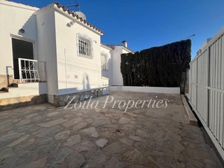 Casa adosada en venta en Les Marines/Las Marinas en Dénia