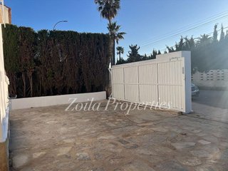 Casa adosada en venta en Les Marines/Las Marinas en Dénia