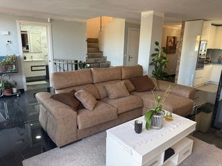 Casa adosada en venta en Valdestillas