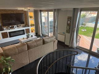 Casa adosada en venta en Valdestillas