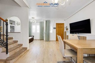 Casa adosada en venta en Centro en Torrevieja