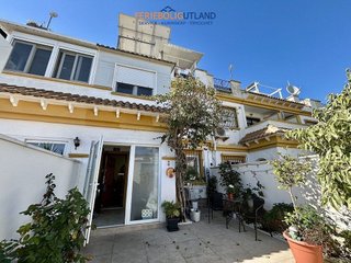 Casa adosada en venta en Centro en Torrevieja
