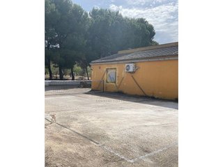 Chalet en venta en Villena