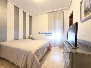 Chalet en venta en Montequinto en Dos Hermanas