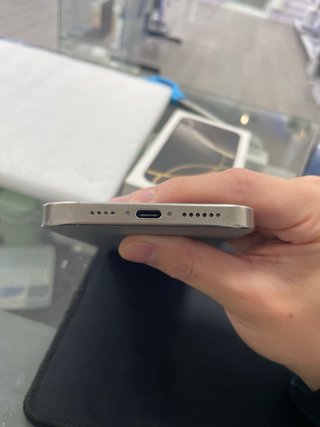 iPhone 16 Pro Max 256GB Plata