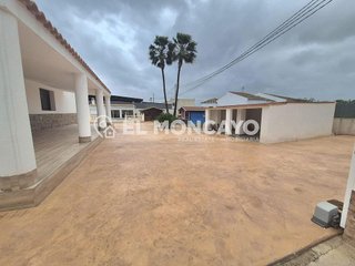 Chalet en venta en Dolores