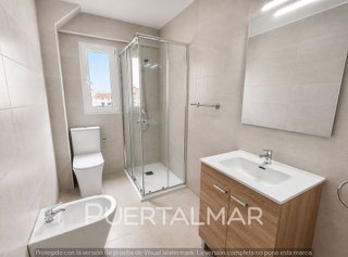 Piso en alquiler en Los Ángeles en Alicante