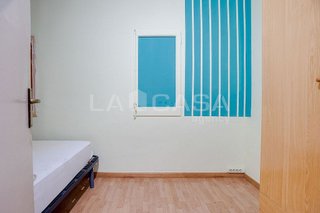 Piso en venta en La Verneda i la Pau en Barcelona