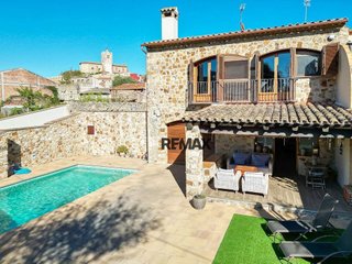 Casa adosada en venta en Calonge Poble en Calonge