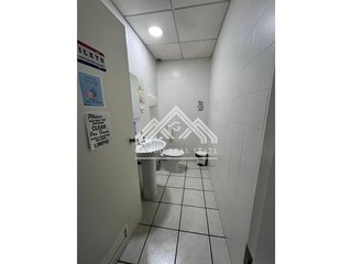 Local comercial en alquiler en Arco Norte - Avda. España en Dos Hermanas