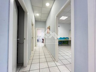 Local comercial en alquiler en Arco Norte - Avda. España en Dos Hermanas