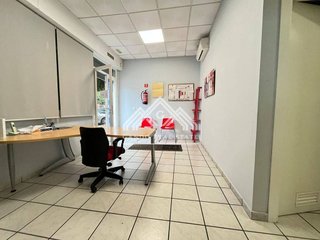Local comercial en alquiler en Arco Norte - Avda. España en Dos Hermanas