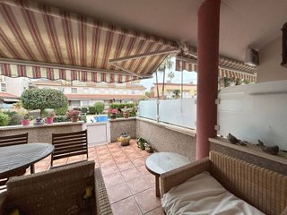 Casa en venta en Pla de Sant Pere-Les Salines en Cubelles